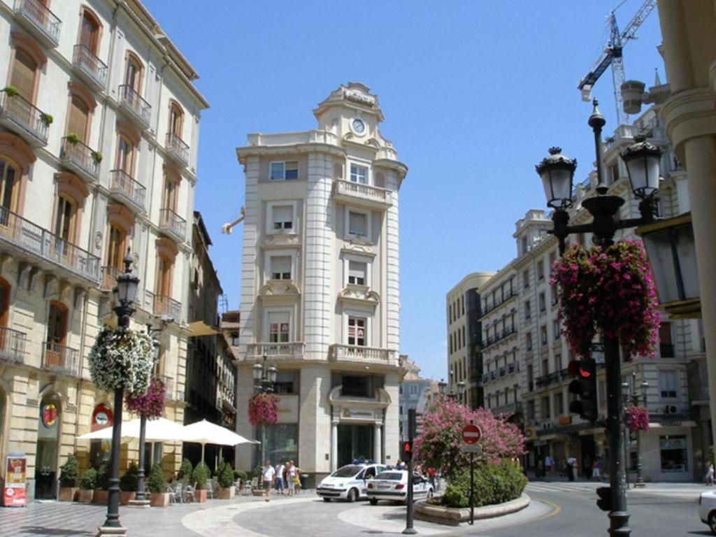 Fantastico Apartamento Trajano Parking Gratuito Гранада Экстерьер фото
